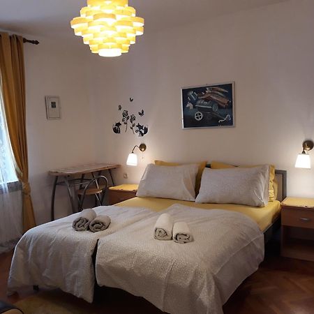 Apartments Garden Rovinj Bagian luar foto