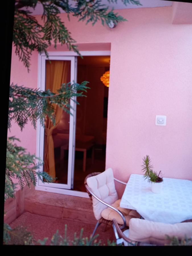 Apartments Garden Rovinj Bagian luar foto